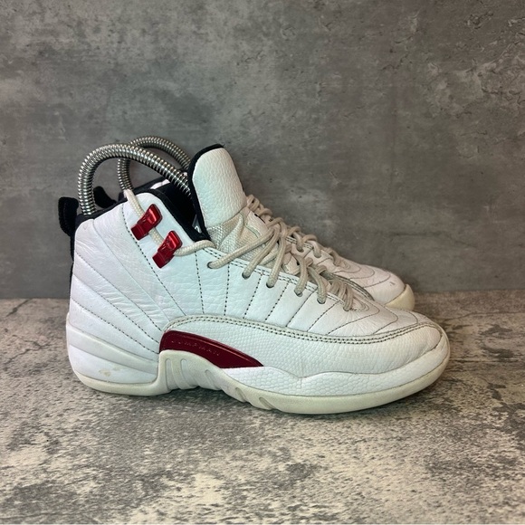 Nike Air Jordan 12 'Twist' Basketball Shoes Womens sz 5 - Picture 1 of 9